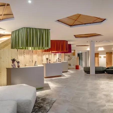 Falkensteiner Family Montafon - The Leading Of The World 5*