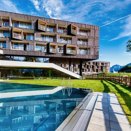 Falkensteiner Family Montafon - The Leading Of The World Hotell 5*