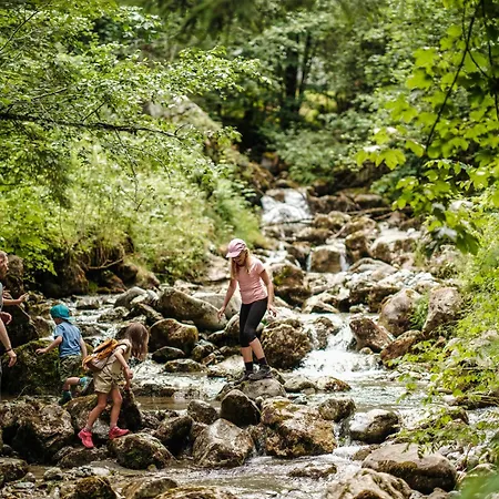מלון Falkensteiner Family Montafon - The Leading Of The World טשאגונס